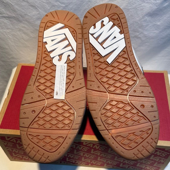 Vans Men's Black and White Sneakers - Picture 5 of 9